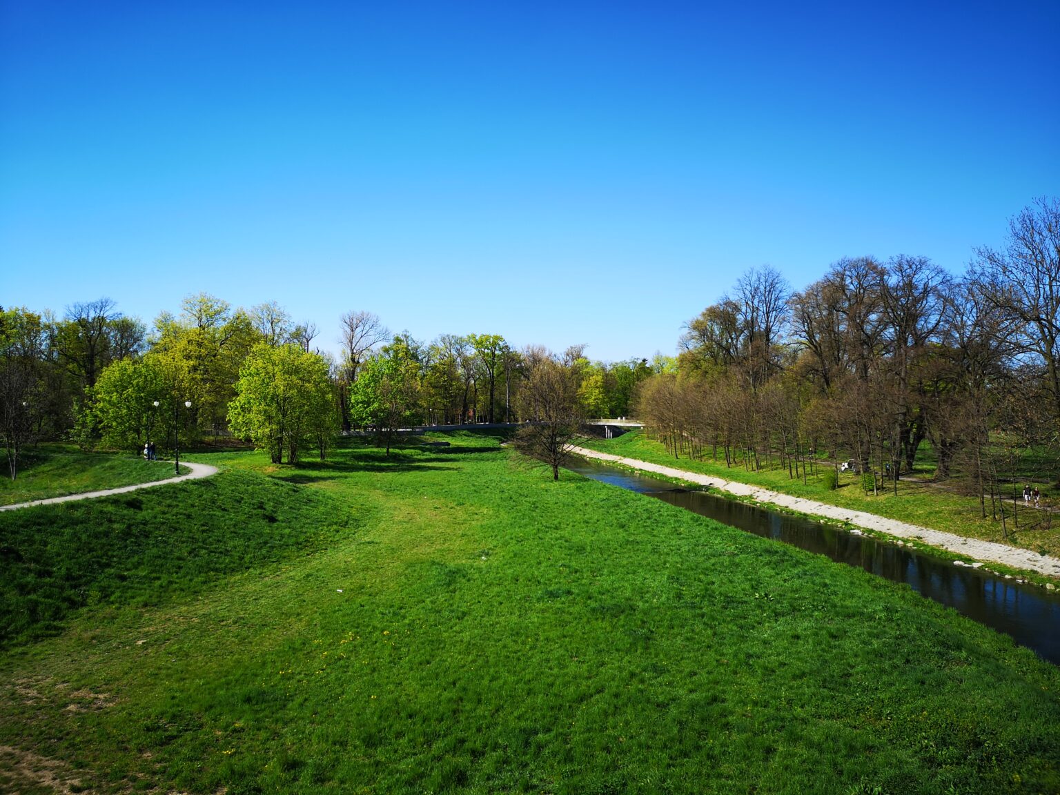 Park nad Kaczawą w Legnicy; kampanie reklamowe dla firm z Legnicy
