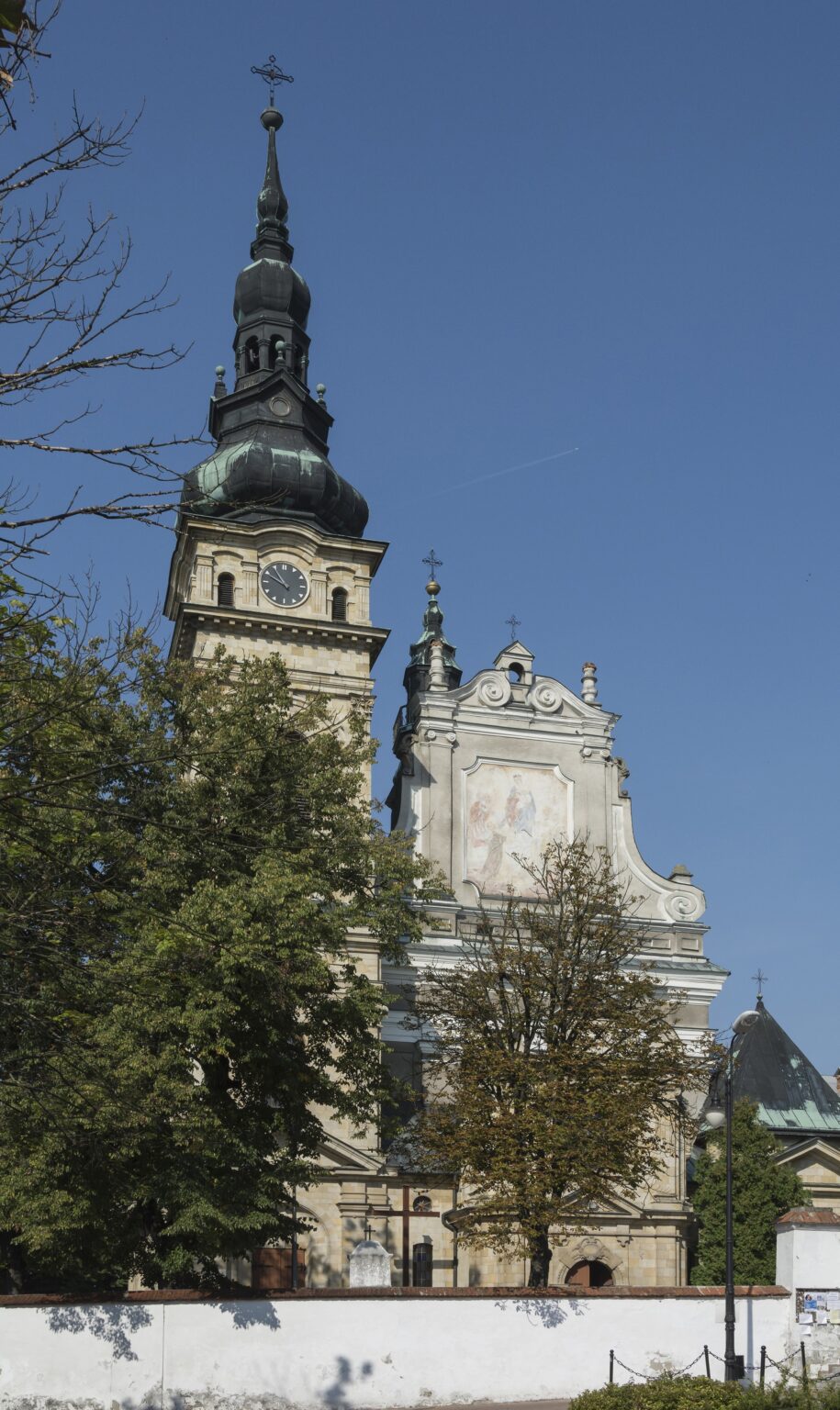 Barokowy kościół dominikanów w Tarnobrzegu; pozycjonowanie stron dla firm z Tarnobrzega